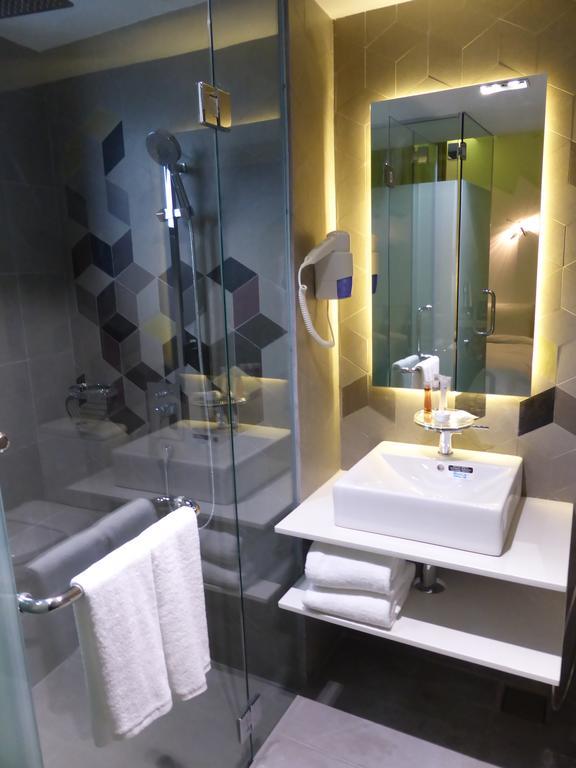 Melange Boutique Hotel Bukit Bintang Kuala Lumpur Exterior photo